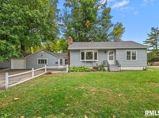 508 W Chestnut St, Chatham, IL 62629