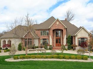 71 Castle Bluff Dr, Saint Charles, MO 63304