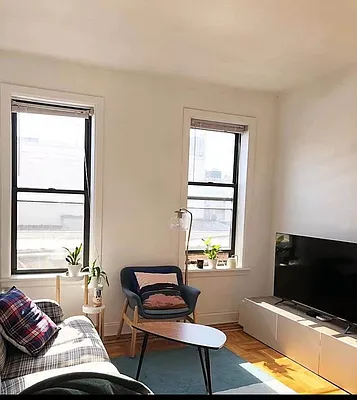 Rented by Grand Group Realty | media 3