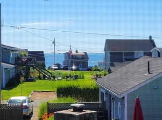 1314 Ocean Rd #A, Narragansett, RI 02882