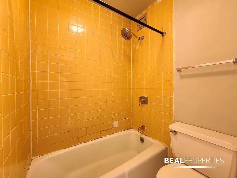 1220 North LaSalle Street — Photo 67