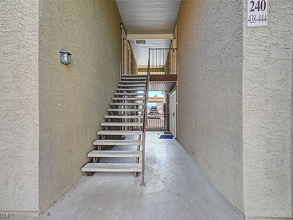 3rd image of 4980 Indian River Dr Unit 444