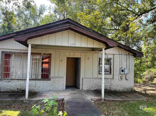 1295 Evans Ave, Mount Vernon, AL 36560