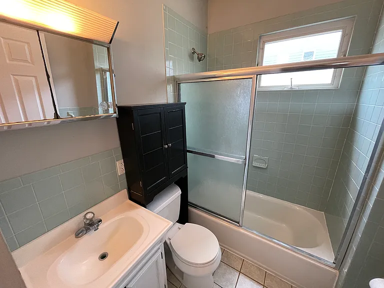 172 Foster St #1 — Photo 11