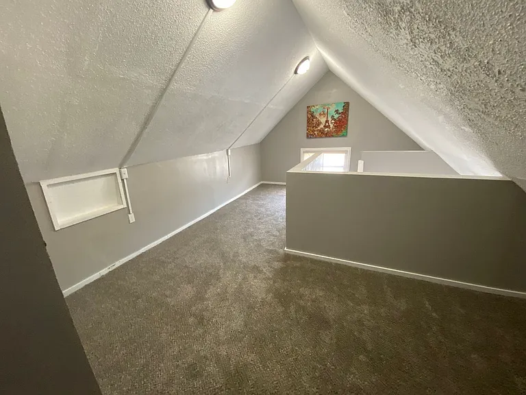 1324 SW 17th St — Photo 14