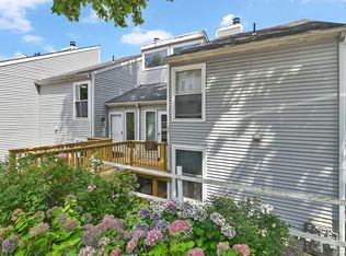 27 Glenview Dr #27, Cromwell, CT 06416