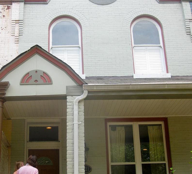1221 G ST