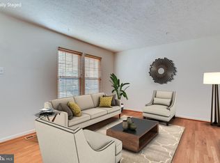 26 Cutter Cove Ct, Middle River, MD 21220