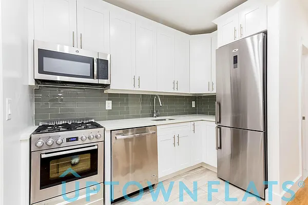 Rented by Uptown Flats LLC | media 16