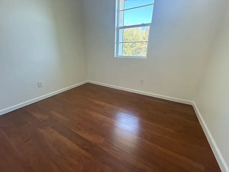 26 Channi Ct — Photo 10