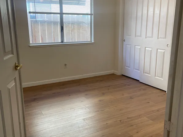 420 Goldrun Dr, Modesto, CA 95354