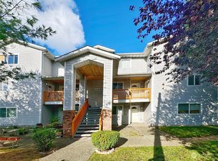 1129 W Casino Rd APT 6, Everett, WA 98204