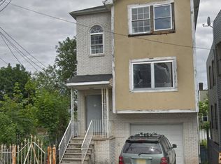 465 S 15th St, Newark, NJ 07103
