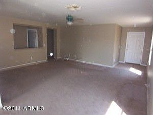 4th image of 2320 S Lynch
