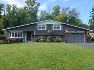 6145 Corwin Ave, Newfane, NY 14108