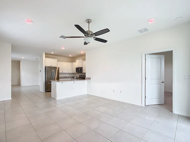 5059 Stokes Way — Photo 6