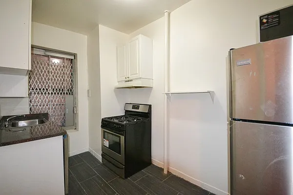 Rented by Bold New York | media 13