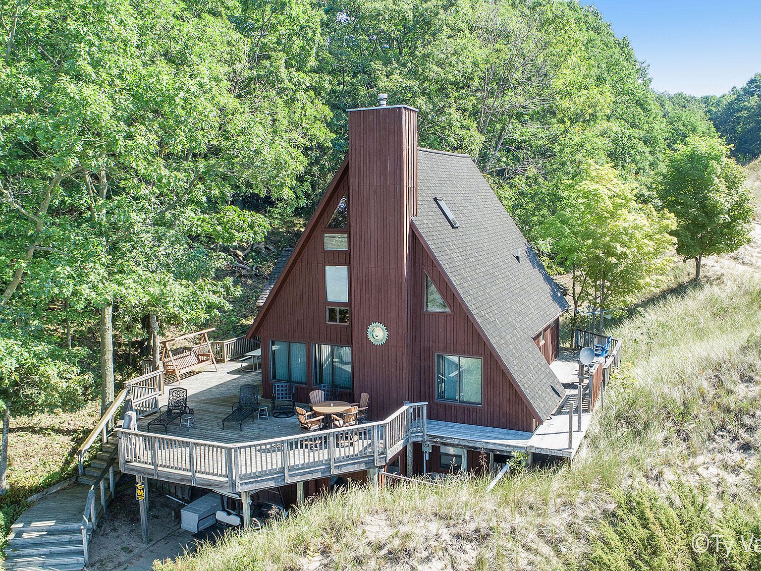 10558 Lost Valley Rd, Montague, MI 49437 Zillow