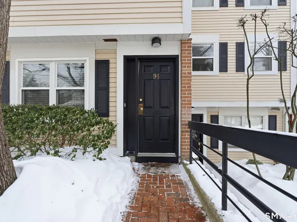 91 Highland Road #91, Stamford, CT 06902