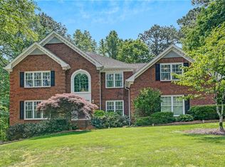 520 Mountainbrooke Cir, Stone Mountain, GA 30087