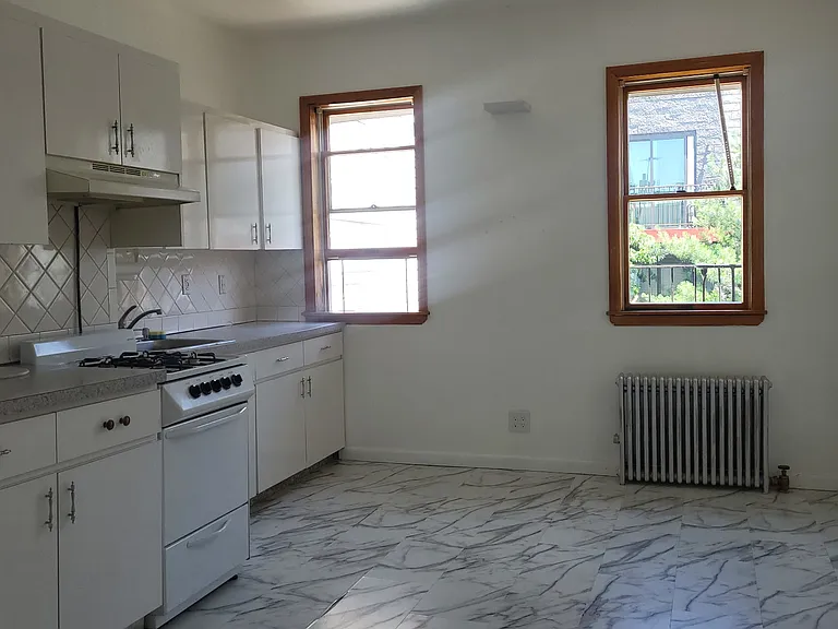 45 Bushwick Ave #3L — Photo 7