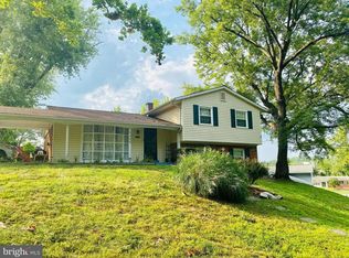 5305 Corkran Ln, Temple Hills, MD 20748