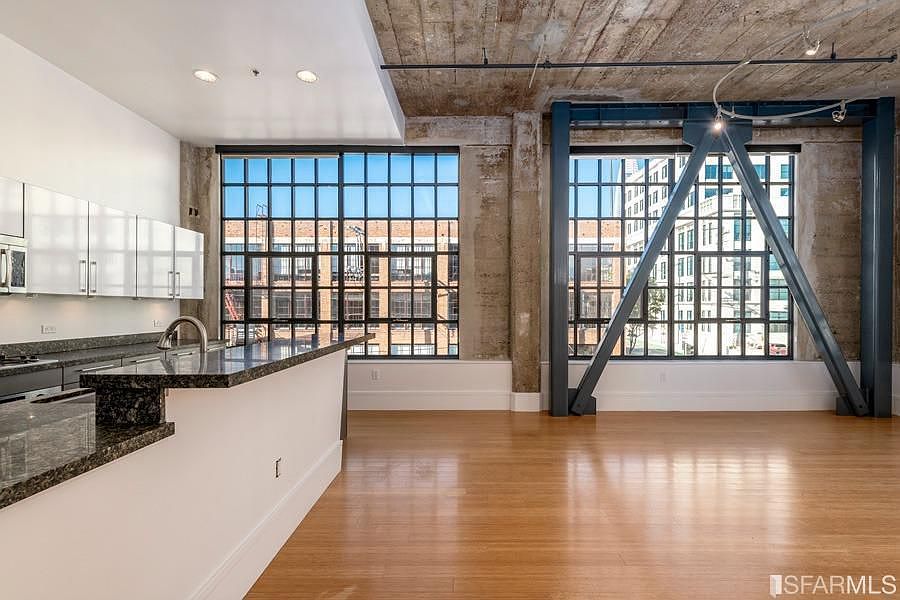 1st image of 1 S Park St APT 305