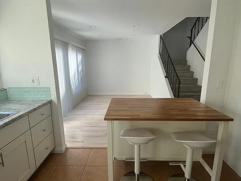 8053 Caminito Gianna — Photo 8