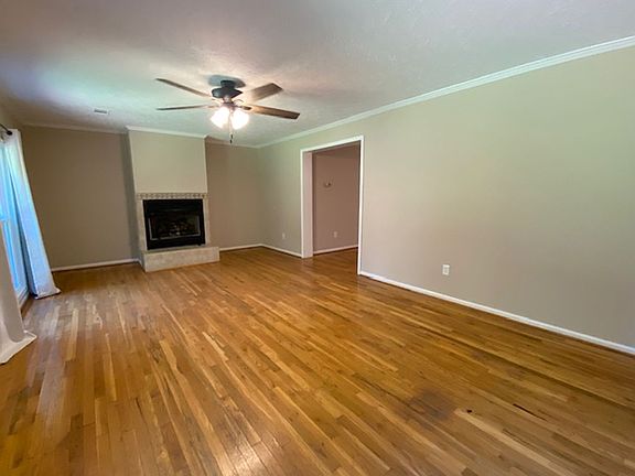 3rd image of 80 Bill Wilkie Dr