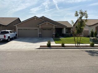 2273 Bay Hill Ct, Tulare, CA 93274
