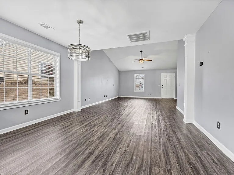 120 W Horn Ct — Photo 13