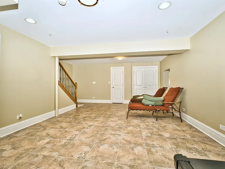 5044 Coyle Ave — Photo 42