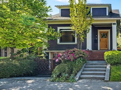 2532 SE Ash St, Portland, OR, 97214