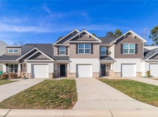 3859 Copperfield Ct, High Point, NC 27265