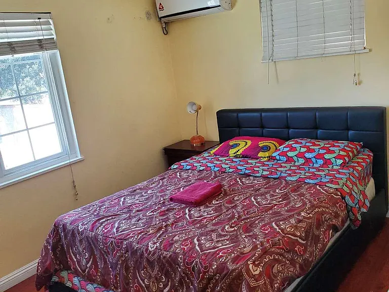 2548 Mayflower Ave #B — Photo 32