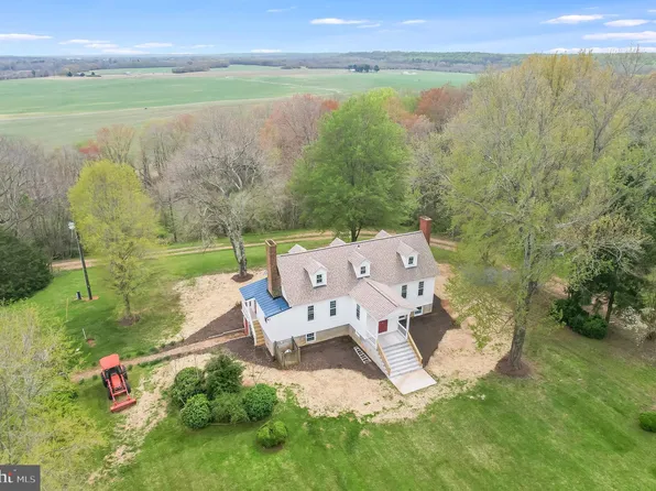 2349 Skinkers Neck Rd, Rappahannock Academy, VA 22538