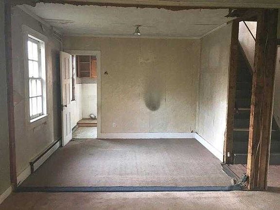 Family room (2)