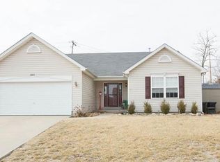 2683 Providence Ridge Dr, Wentzville, MO 63385