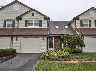 10 Lac Kine Dr, Rochester, NY 14618