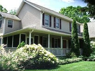 2nd image of 18 Winterberry Ln