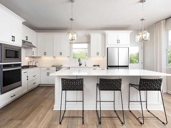 The Colony - Knox Interior Image 2