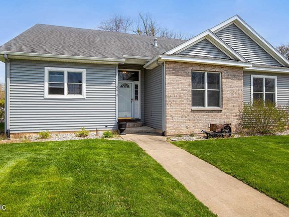 2nd image of 10819 Poplar Bluff Ct