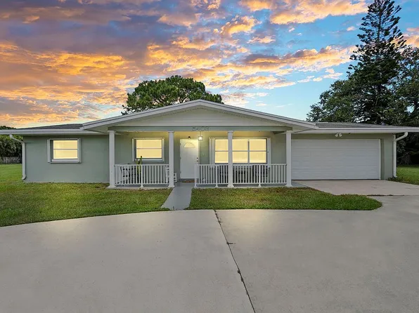 5403 Silver Oak Dr, Fort Pierce, FL 34982
