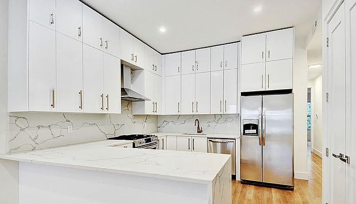 1st image of 550 3rd Ave APT 4