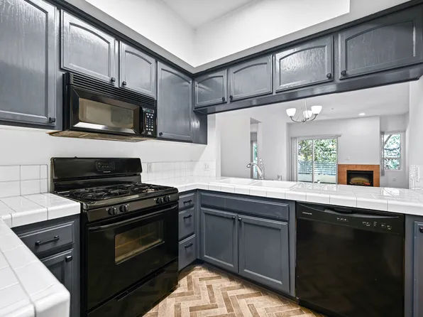 4620 Vista Del Monte Ave, Sherman Oaks, CA