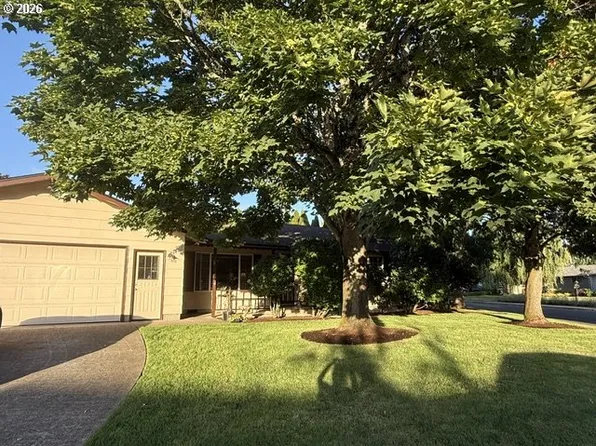 3353 Wisteria St, Eugene, OR 97404