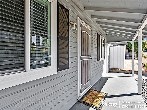 4th image of 11036 Woodward Ave