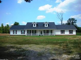 307 Bostian Ln, Morrilton, AR 72110