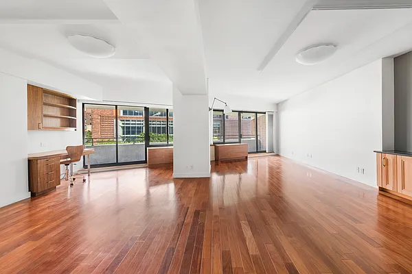 Rented by Keller Williams NYC | media 16