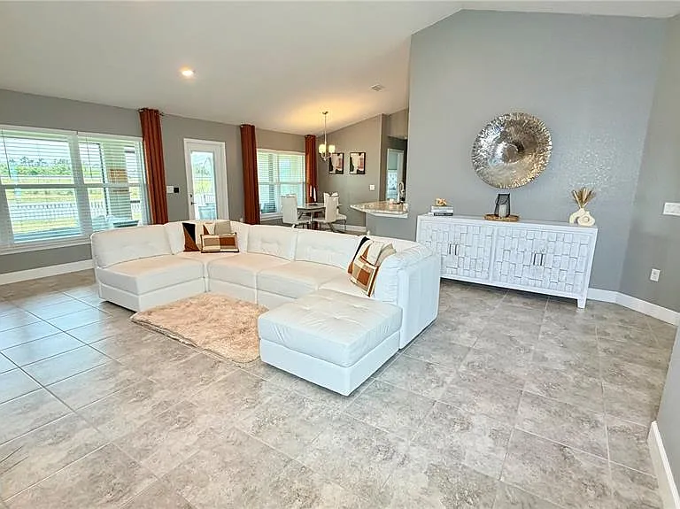 4015 Tullamore Ln — Photo 16